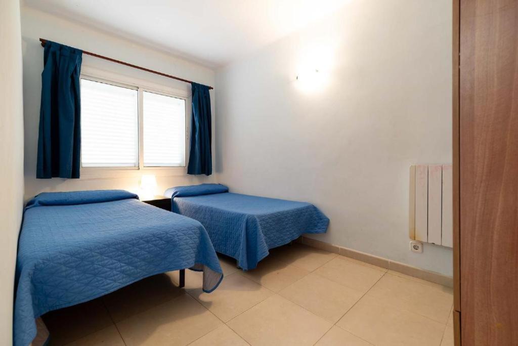 קסטלדפלס Apartamentos Denis מראה חיצוני תמונה